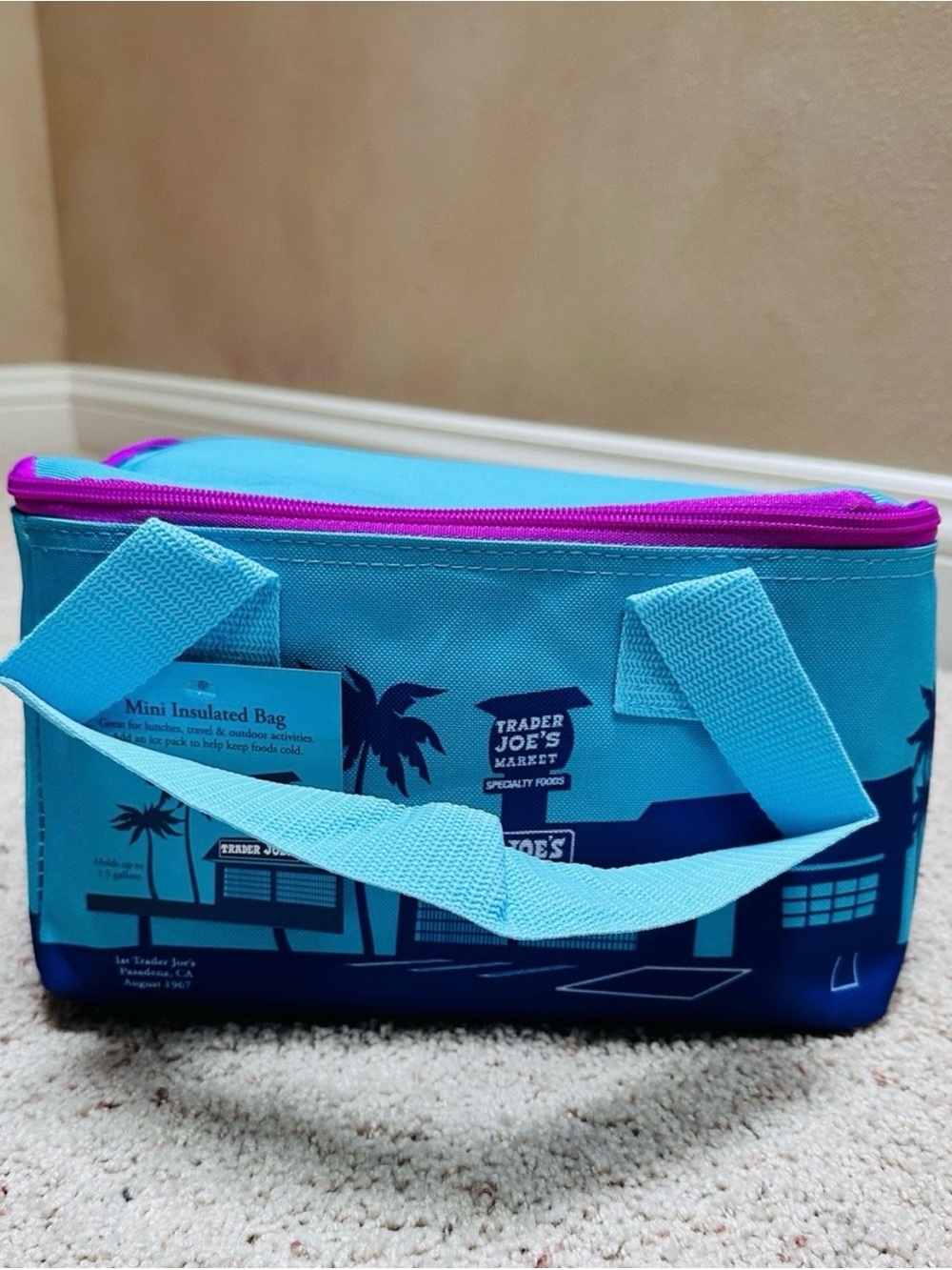 NWT Trader Joe’s Mini Insulated Tote - Picture 3 of 10